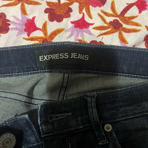 Express Jeans - Picture 5 of 8